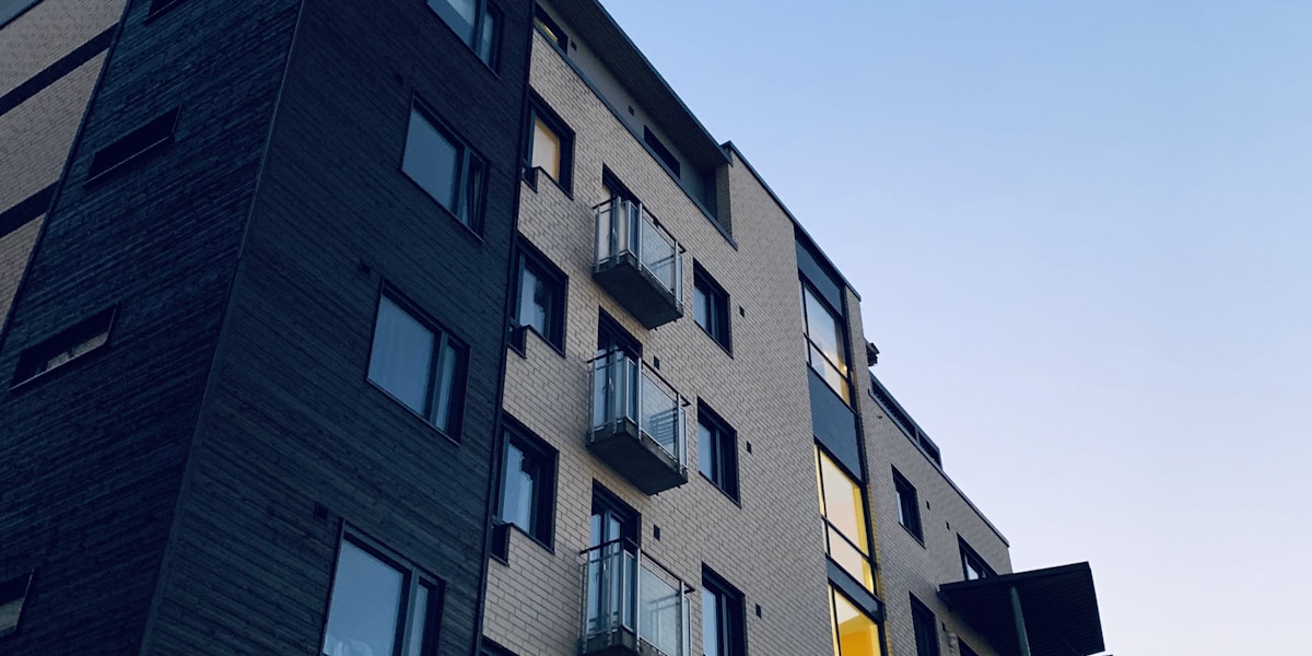 Skyline Towers